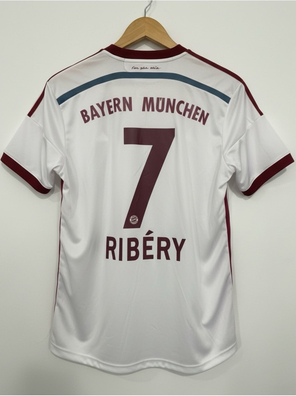 Bayern Munich Franck Ribéry Patched FIFA 2013 World Champion Adidas Jersey